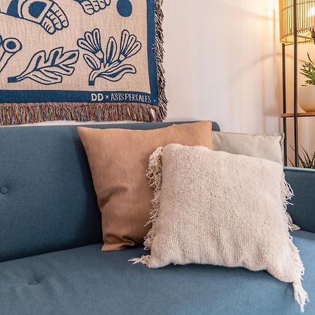 Bright Apartment With Patio And Balconies In The Center Málaga Esterno foto