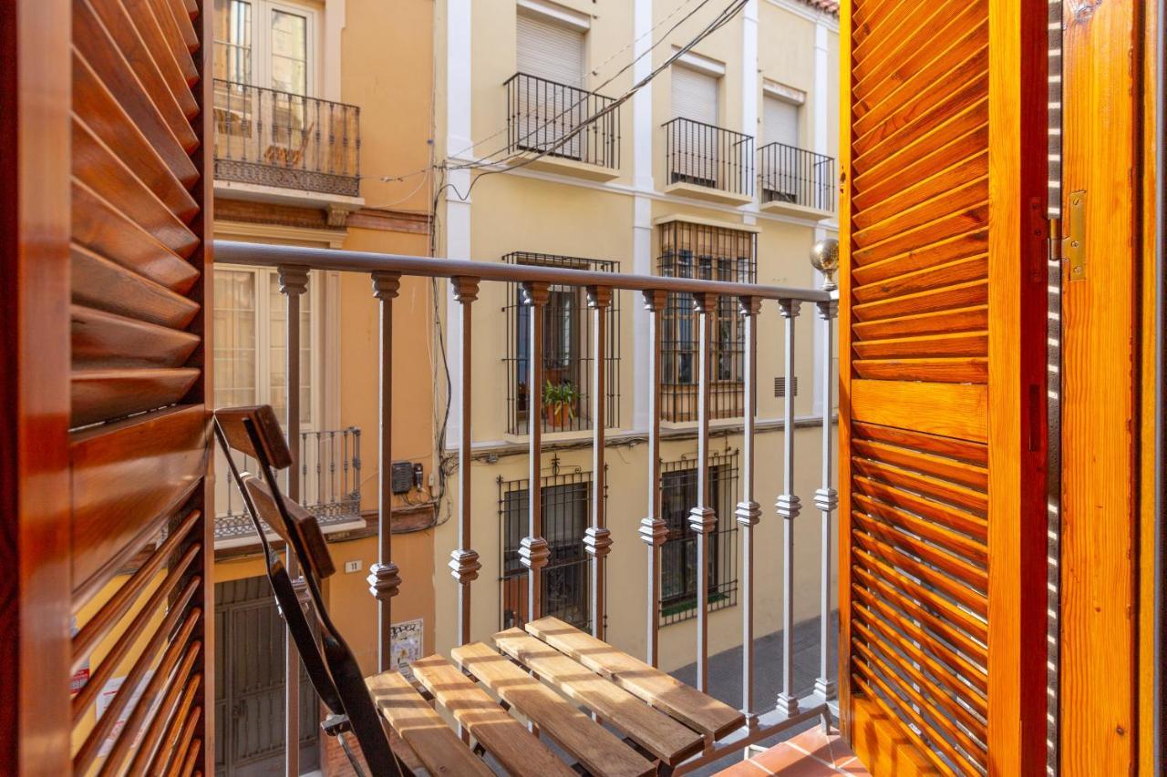 Bright Apartment With Patio And Balconies In The Center Málaga Esterno foto